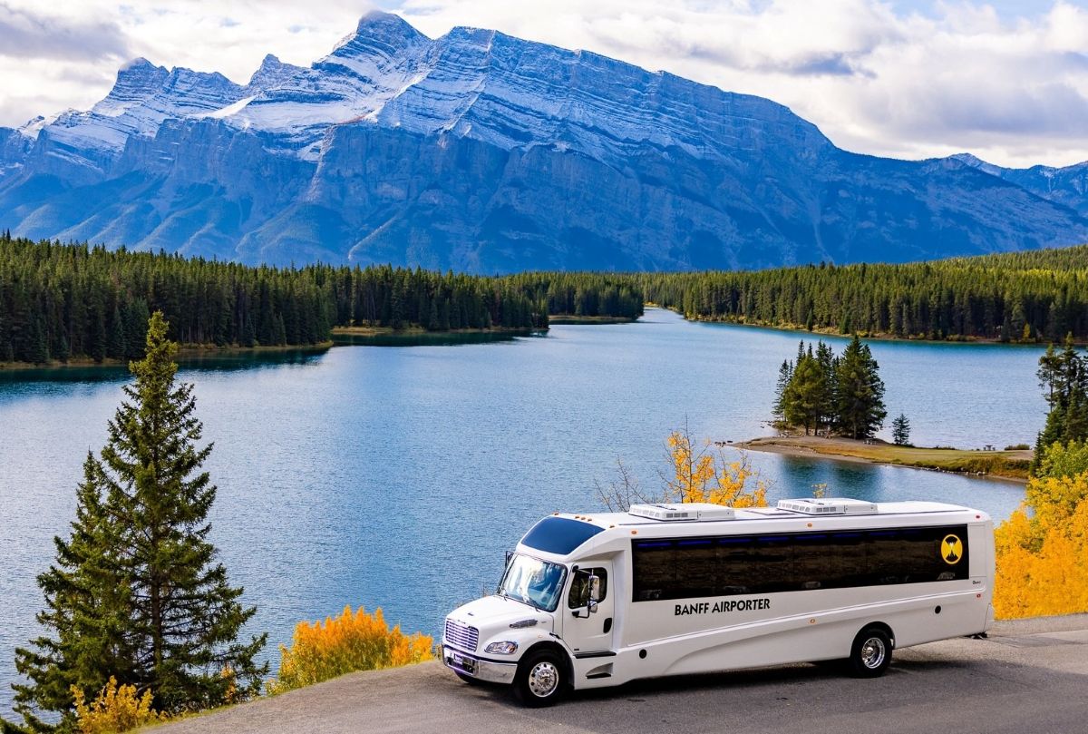 Location - Banff Airporter